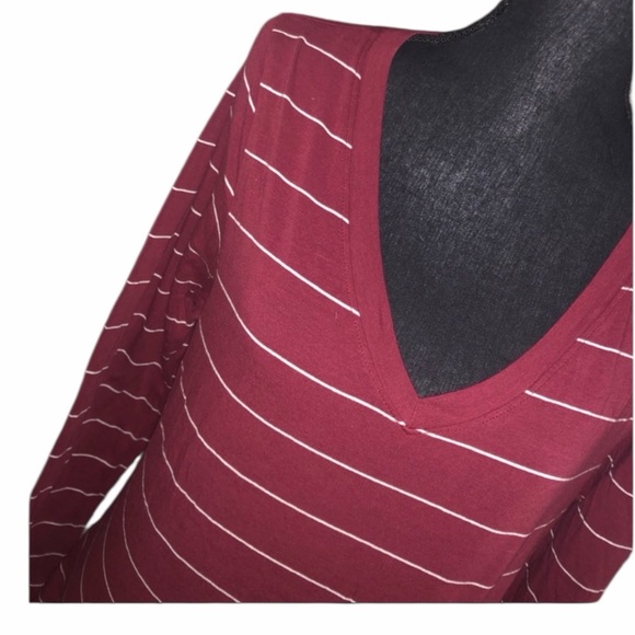NEW•L-1X•Essential Threads Striped Scarlet & White Long Sleeve Top - Picture 3 of 15